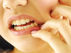 Нормально ли что после удаления зуба болит десна?